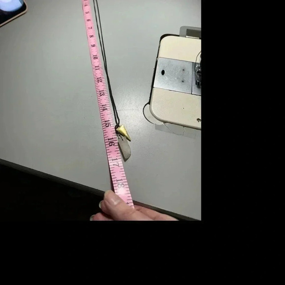 Long necklace - Picture 4 of 4